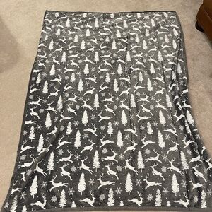 Home Reflections Gray White Christmas Tree Reindeer Throw Blanket